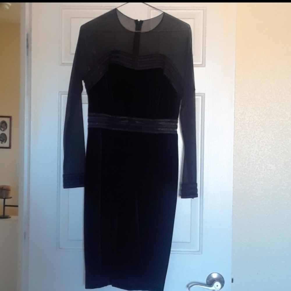 COTY Velvet dress